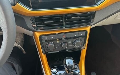 Volkswagen T-Cross I, 2023 год, 1 290 333 рублей, 10 фотография
