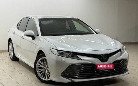 Toyota Camry, 2020 год, 3 020 000 рублей, 3 фотография