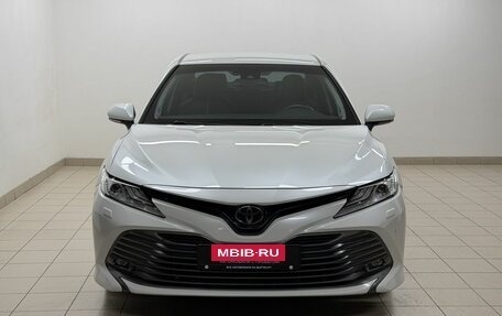 Toyota Camry, 2020 год, 3 020 000 рублей, 2 фотография