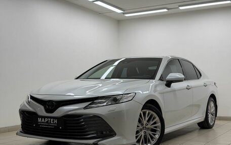 Toyota Camry, 2020 год, 3 020 000 рублей, 7 фотография