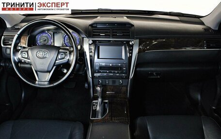 Toyota Camry, 2015 год, 2 257 000 рублей, 10 фотография