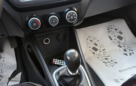 KIA Rio III рестайлинг, 2015 год, 622 050 рублей, 17 фотография