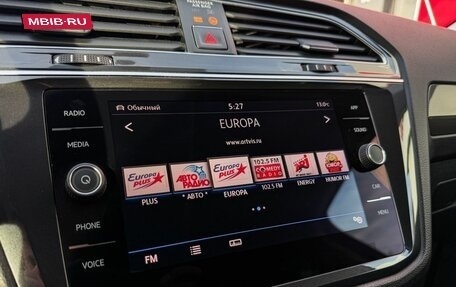 Volkswagen Tiguan II, 2018 год, 1 999 000 рублей, 21 фотография