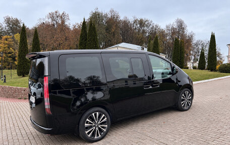 Hyundai Staria, 2021 год, 4 350 000 рублей, 8 фотография