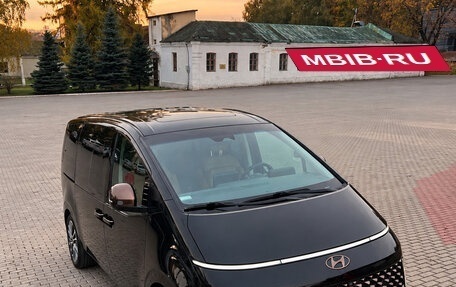Hyundai Staria, 2021 год, 4 350 000 рублей, 6 фотография