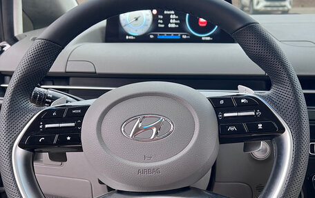 Hyundai Staria, 2021 год, 4 350 000 рублей, 28 фотография