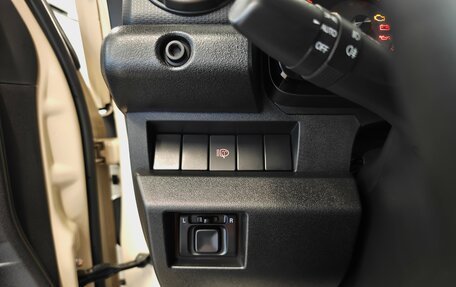 Suzuki Jimny, 2021 год, 2 999 000 рублей, 7 фотография