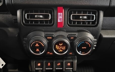 Suzuki Jimny, 2021 год, 2 999 000 рублей, 13 фотография