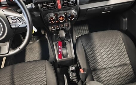 Suzuki Jimny, 2021 год, 2 999 000 рублей, 14 фотография