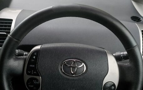 Toyota Prius, 2009 год, 700 000 рублей, 6 фотография