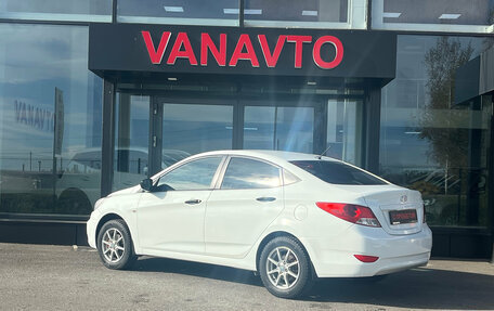 Hyundai Solaris II рестайлинг, 2013 год, 795 000 рублей, 6 фотография