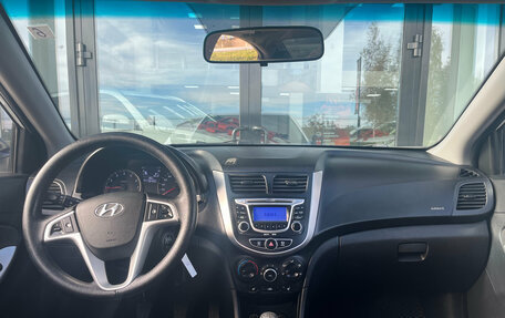 Hyundai Solaris II рестайлинг, 2013 год, 795 000 рублей, 14 фотография