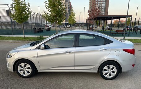 Hyundai Solaris II рестайлинг, 2016 год, 870 000 рублей, 5 фотография