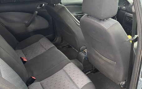 Skoda Octavia IV, 2002 год, 360 000 рублей, 26 фотография