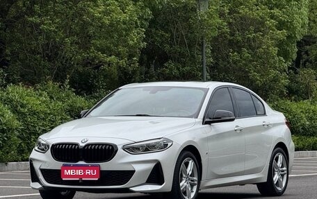 BMW 1 серия, 2022 год, 1 870 095 рублей, 1 фотография