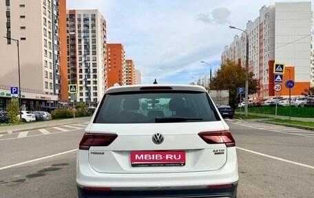 Volkswagen Tiguan II, 2017 год, 2 180 000 рублей, 8 фотография