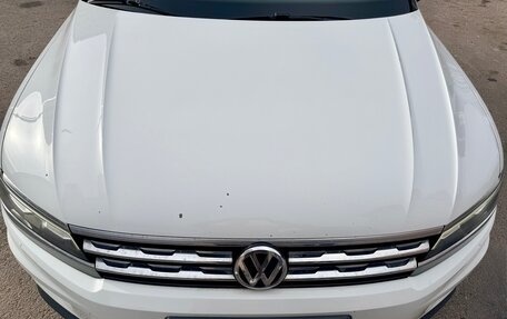 Volkswagen Tiguan II, 2017 год, 2 180 000 рублей, 12 фотография