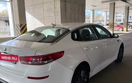 KIA Optima IV, 2019 год, 1 100 000 рублей, 5 фотография