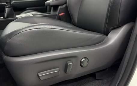 Toyota Hilux, 2025 год, 7 100 000 рублей, 9 фотография
