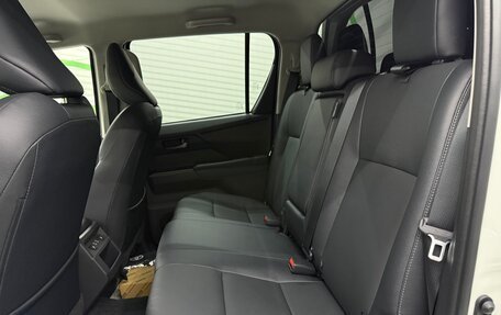 Toyota Hilux, 2025 год, 7 100 000 рублей, 14 фотография