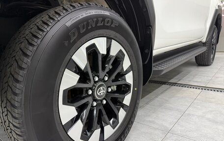 Toyota Hilux, 2025 год, 7 100 000 рублей, 22 фотография
