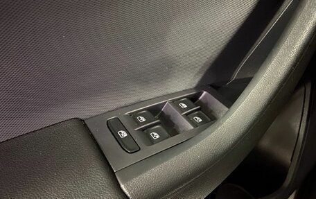 Volkswagen Polo VI (EU Market), 2020 год, 1 500 000 рублей, 17 фотография