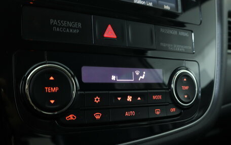 Mitsubishi Outlander III рестайлинг 3, 2013 год, 1 149 000 рублей, 15 фотография