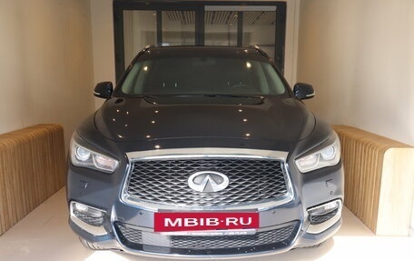 Infiniti QX60 I рестайлинг, 2017 год, 2 195 000 рублей, 2 фотография