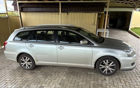 Toyota Avensis III рестайлинг, 2007 год, 870 000 рублей, 7 фотография