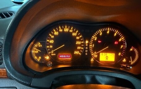 Toyota Avensis III рестайлинг, 2007 год, 870 000 рублей, 4 фотография