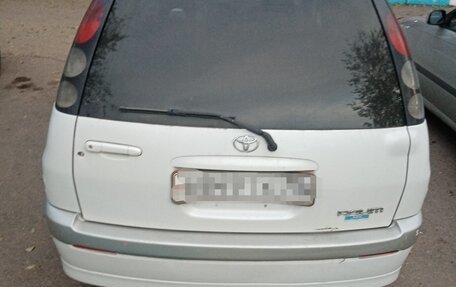Toyota Raum I, 2000 год, 340 000 рублей, 4 фотография