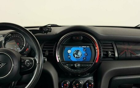 MINI Hatch, 2019 год, 1 749 000 рублей, 21 фотография