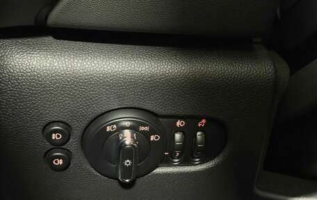 MINI Hatch, 2019 год, 1 749 000 рублей, 18 фотография