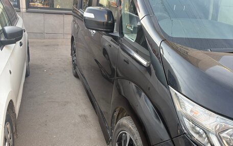 Honda Stepwgn IV, 2017 год, 1 800 000 рублей, 2 фотография
