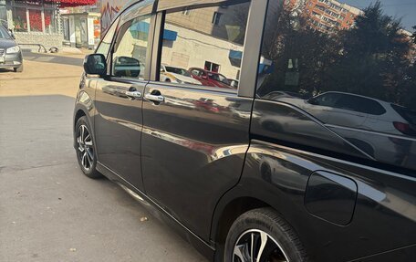 Honda Stepwgn IV, 2017 год, 1 800 000 рублей, 4 фотография