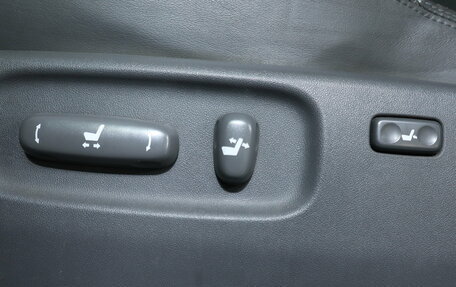 Toyota Land Cruiser Prado 120 рестайлинг, 2006 год, 1 542 000 рублей, 18 фотография