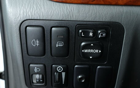 Toyota Land Cruiser Prado 120 рестайлинг, 2006 год, 1 542 000 рублей, 19 фотография