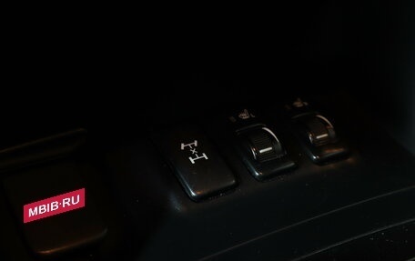 Toyota Land Cruiser Prado 120 рестайлинг, 2006 год, 1 542 000 рублей, 20 фотография