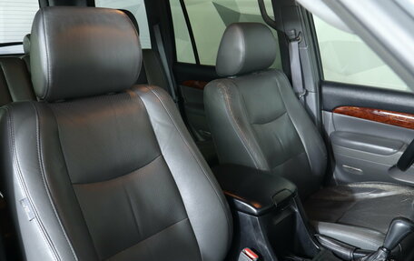 Toyota Land Cruiser Prado 120 рестайлинг, 2006 год, 1 542 000 рублей, 25 фотография