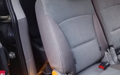 Hyundai H-1 II рестайлинг, 2011 год, 2 100 000 рублей, 7 фотография