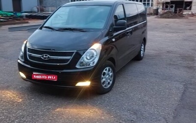 Hyundai H-1 II рестайлинг, 2011 год, 2 100 000 рублей, 1 фотография