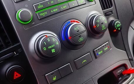 Hyundai H-1 II рестайлинг, 2011 год, 2 100 000 рублей, 11 фотография