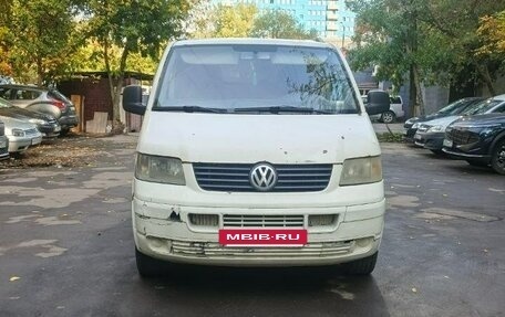 Volkswagen Transporter T5 рестайлинг, 2006 год, 840 000 рублей, 2 фотография