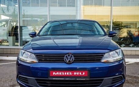 Volkswagen Jetta VI, 2013 год, 1 098 000 рублей, 2 фотография