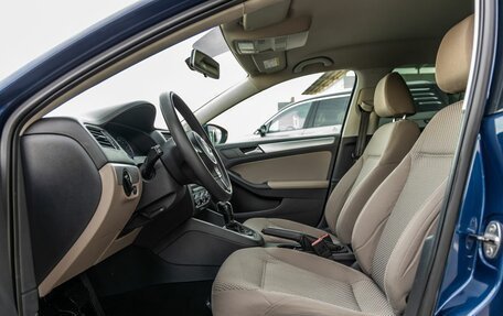 Volkswagen Jetta VI, 2013 год, 1 098 000 рублей, 22 фотография