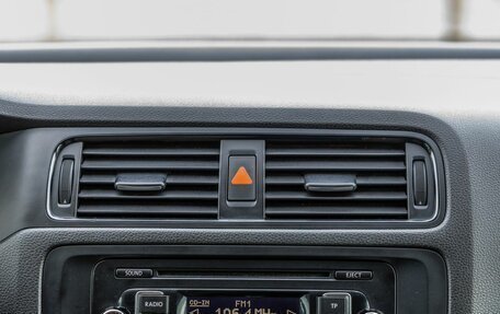 Volkswagen Jetta VI, 2013 год, 1 098 000 рублей, 19 фотография