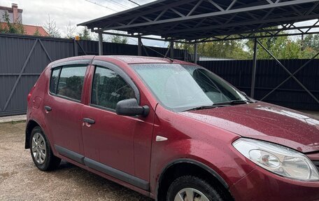 Renault Sandero I, 2010 год, 330 000 рублей, 2 фотография