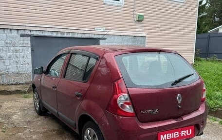 Renault Sandero I, 2010 год, 330 000 рублей, 3 фотография