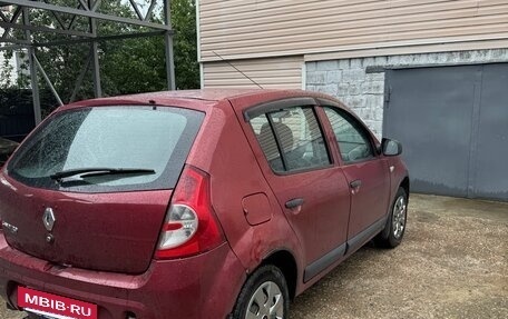 Renault Sandero I, 2010 год, 330 000 рублей, 4 фотография