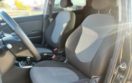 Hyundai Solaris II рестайлинг, 2012 год, 650 000 рублей, 16 фотография